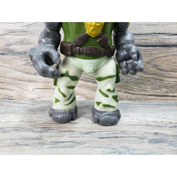 TMNT Rocksteady Figure 5.5” Teenage Mutant Ninja Turtles Viacom Playmates 2014 - Picture 3 of 9